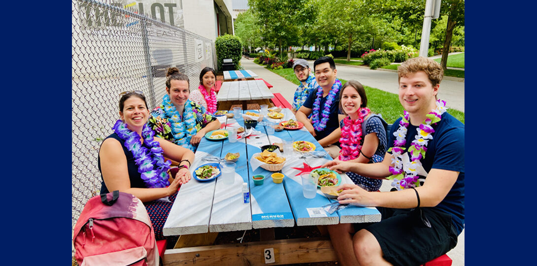2021 Naba Lab members enjoying tacos at a picnic table