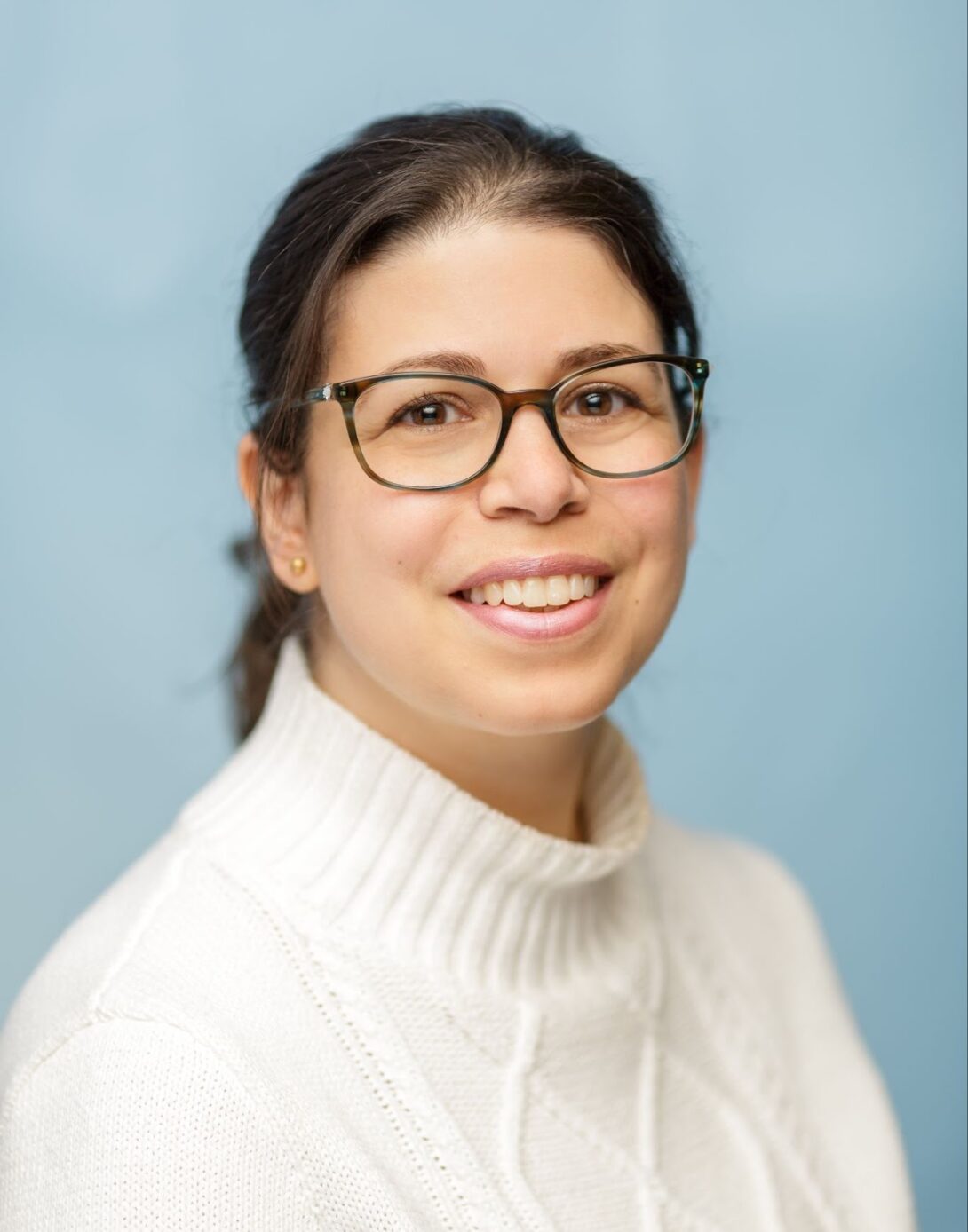 Headshot of Alexandra Naba